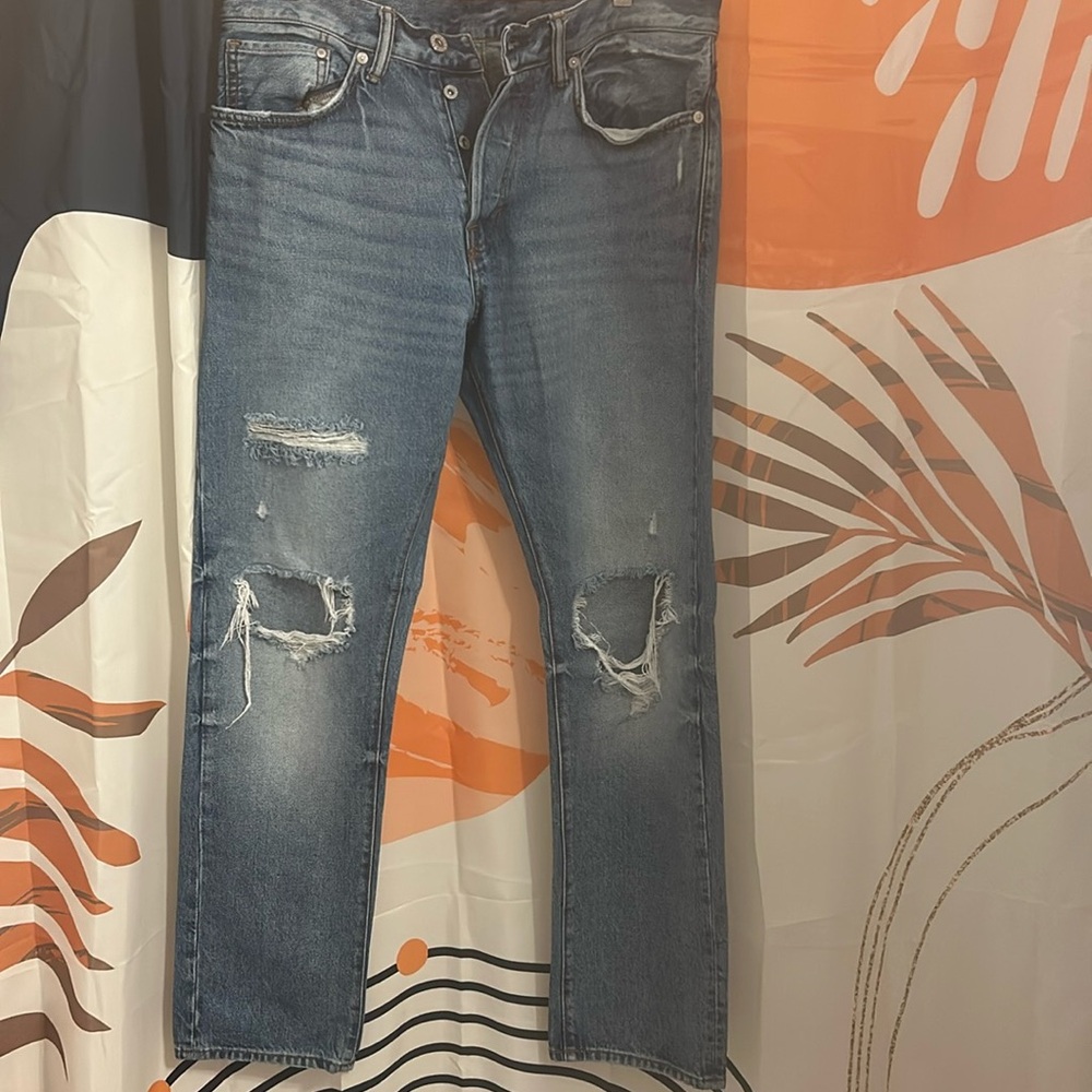H&M Light Blue Distressed Denim Straight Leg Jeans W34